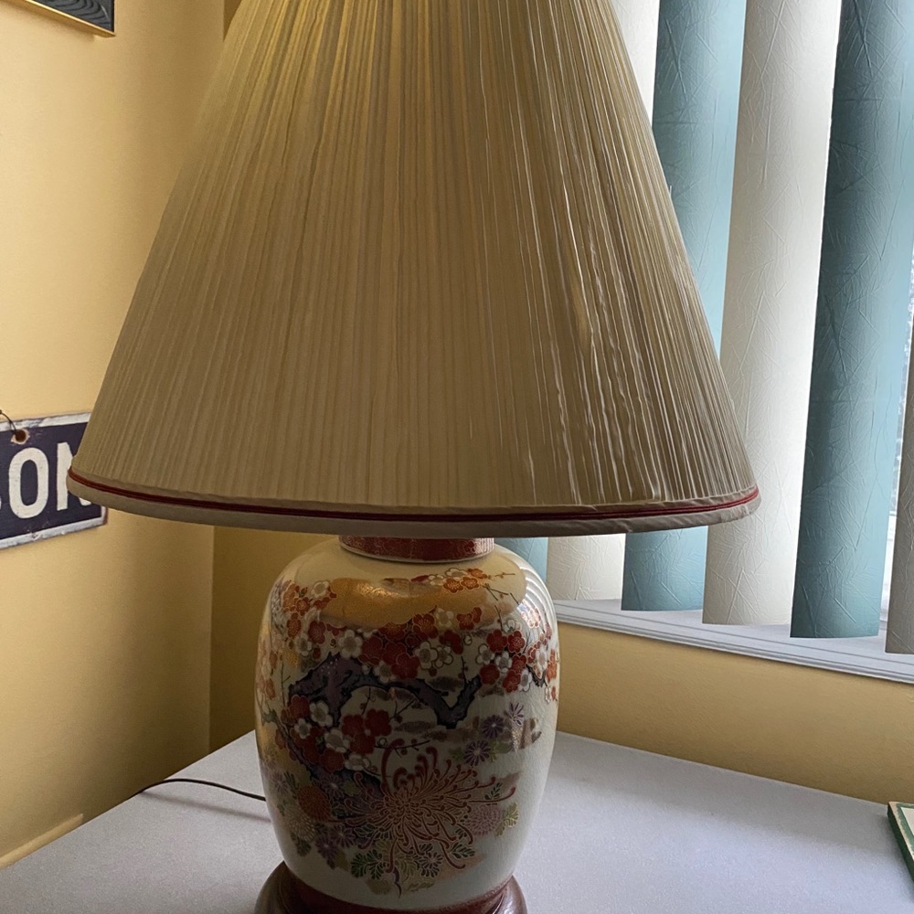 Side table lamp - Picture 2 of 4